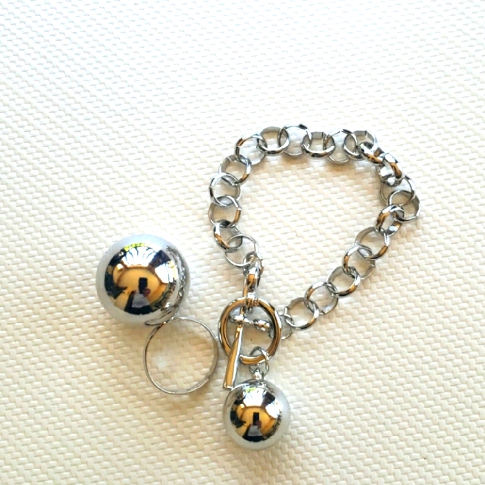 Ball Ring with Bracelet
